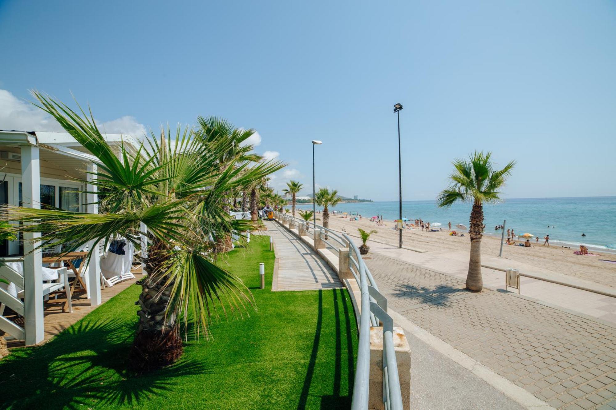 فندق Alannia Costa Dorada Platja de l’Almadrava المظهر الخارجي الصورة